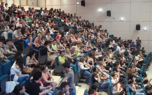 Στεγαστικό επίδομα σε φοιτητές: Διευρύνονται οι δικαιούχοι - Τι αλλάζει