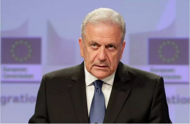 Δημήτρης Αβραμόπουλος: Στο μικροσκόπιο της Κομισιόν 9 «ασυμβίβαστες» συναντήσεις