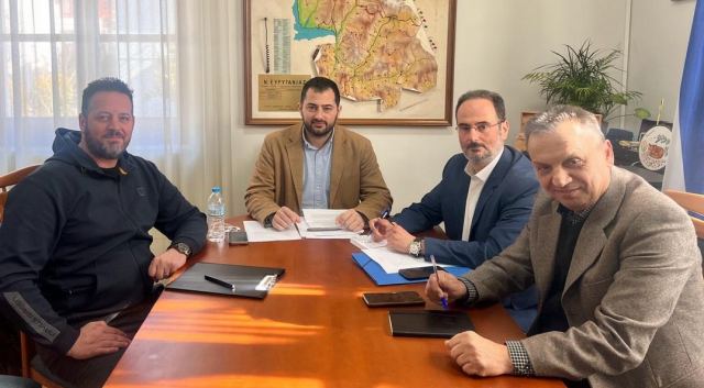 Φάνης Σπανός: «Προωθούμε μαζί έργα και δράσεις για την ανάπτυξη της Ευρυτανίας»