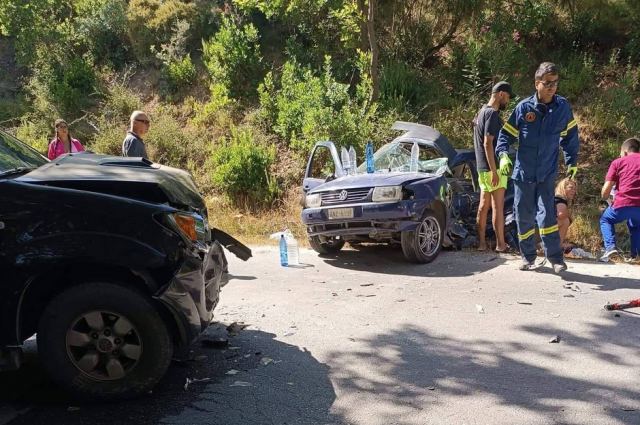 Φοβερό τροχαίο: 15χρονη και 25χρονος νεκροί - Σε κρίσιμη μια ακόμη νεαρή γυναίκα