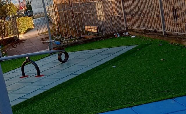 Αποκαρδιωτικές οι εικόνες από την ολοκαίνουργια παιδική χαρά στα Καλύβια Λαμίας (ΦΩΤΟ)