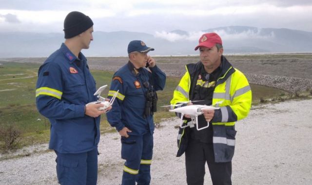 Συνεχίζονται οι έρευνες στη Λάρισα για τον εντοπισμό του 62χρονου και του μονοκινητήριου αεροσκάφους