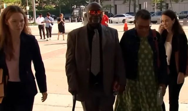 Καταδικάστηκε για βιασμό και αθωώθηκε σχεδόν μισό αιώνα μετά