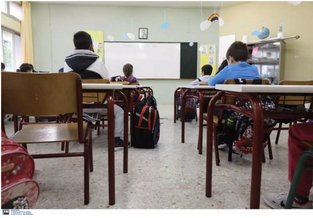 Κεραμέως: Πως θα ανοίξουν τα σχολεία – Τι θα συμβεί σε περίπτωση κρούσματος στην τάξη