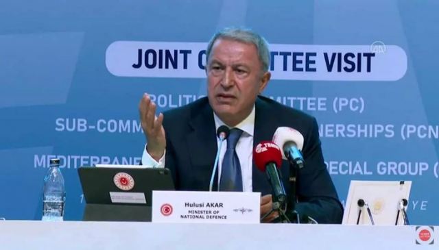 Ακάρ: Απαράδεκτο η Ελλάδα να επιδιώκει να μην πουληθούν τα F16 στην Τουρκία