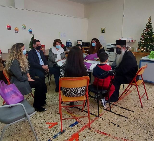 Ο Μητροπολίτης Φθιώτιδας και η δημοτική αρχή Λοκρών επισκέφτηκαν το Ειδικό Δημοτικό Αταλάντης