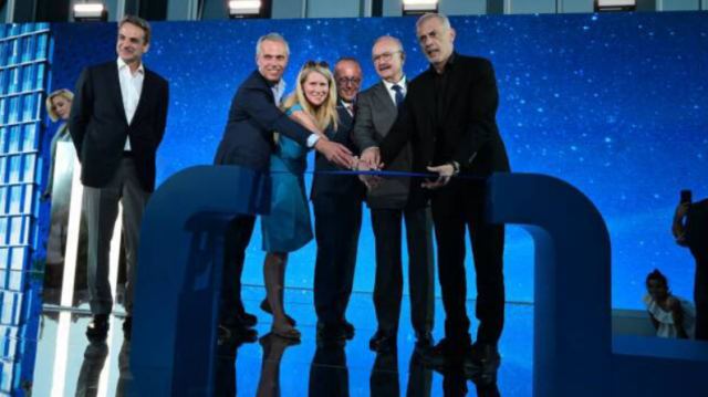 Εγκαινιάστηκε ο Πύργος Πειραιά -Μητσοτάκης: Σημαντική στιγμή, μετά τον θρίαμβο του Ολυμπιακού στο Conference League