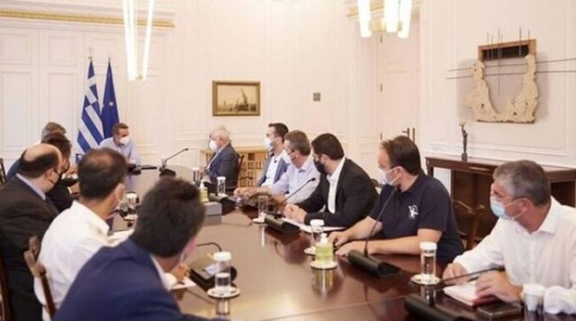 Σύσκεψη στο Μαξίμου για την πορεία ανασυγκρότησης της βόρειας Εύβοιας