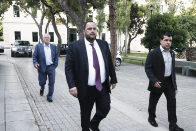 Ελεύθερος με εγγύηση 200.000 και περιοριστικούς όρους ο Βαγγέλης Μαρινάκης