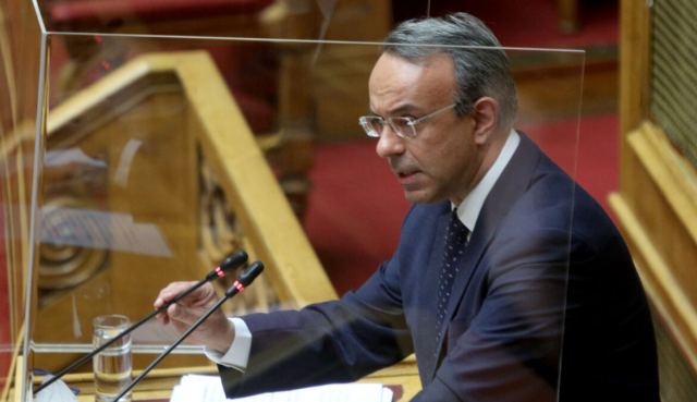 Σταϊκούρας: «Ήμασταν, είμαστε και θα είμαστε δίπλα στην κοινωνία…»