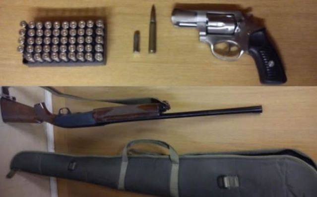 Φθιώτιδα: Έφοδος της αστυνομίας σε σπίτι στον Αχινό - Δείτε τι βρήκαν