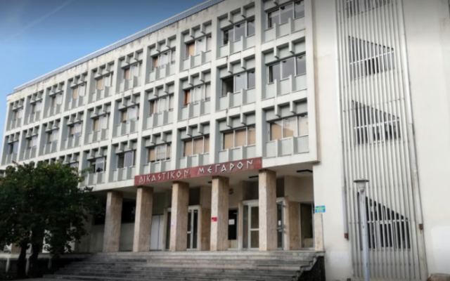 Αγρίνιο: δικάζεται ιερέας για παράβαση των μέτρων δημόσιας υγείας