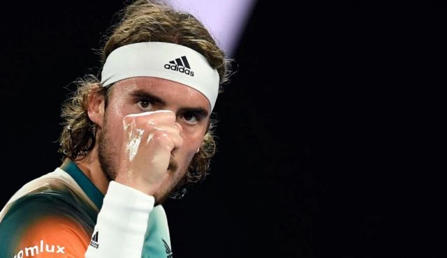 Στέφανος Τσιτσιπάς: Το tweet που προκάλεσε αντιδράσεις – «Ο μισθός σου είναι η δωροδοκία σου για να ξεχάσεις τις φιλοδοξίες σου»