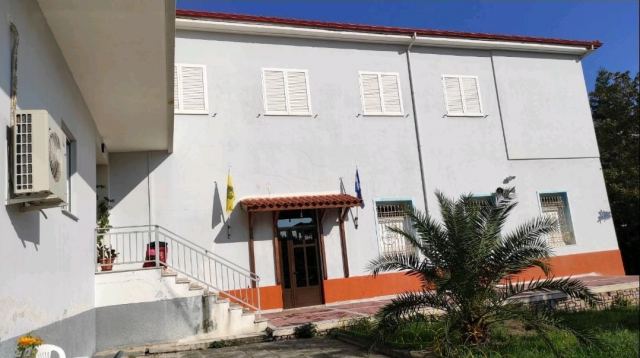 Η παρέα φίλων δώρισε το κυνήγι στο Ορφανοτροφείο Θηλέων Λαμίας