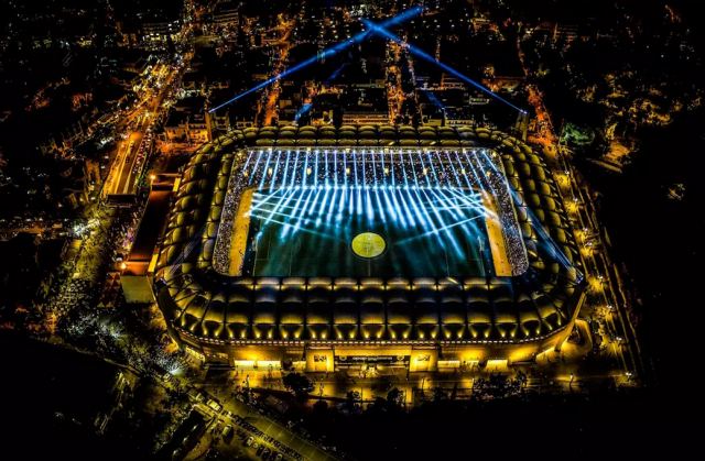 Conference League: Το «Ελ. Βενιζέλος» στα χρώματα του σπουδαίου αγώνα στην Opap Arena