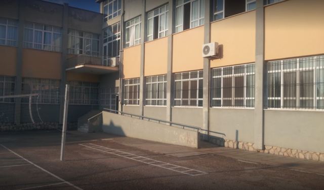 Το «Ευχαριστώ» των μαθητών του Μουσικού Σχολείου Λαμίας στο Διευθυντή τους