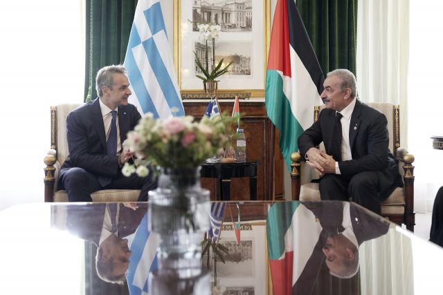 Μητσοτάκης σε πρωθυπουργό της Παλαιστινιακής Αρχής: Η Ελλάδα θέλει να βοηθήσει σε αυτές τις πολύ δύσκολες συνθήκες