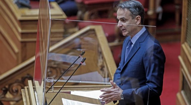 Στη Βουλή σήμερα ο Μητσοτάκης για τις fast track συντάξεις