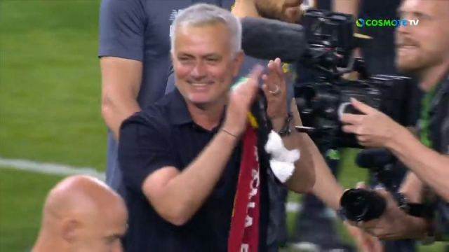 Ο Ζοσέ Μουρίνιο έγινε ο πρώτος προπονητής που κατακτά όλα τα Κύπελλα Ευρώπης