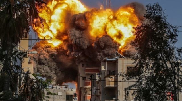 Το Ισραήλ ξεκίνησε βομβαρδισμούς σε όλη την Λωρίδα της Γάζας