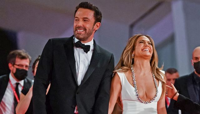 Τζένιφερ Λόπεζ - Μπεν Άφλεκ: Από τον αποτυχημένο αρραβώνα το 2002 στον... κρυφό γάμο στο Λας Βέγκας