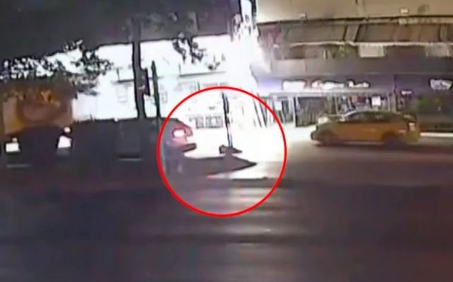 Τροχαίο στη Λεωφόρο Αθηνών: Και τρίτο αυτοκίνητο χτύπησε τη 17χρονη