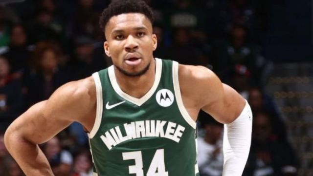 Χάνει το τέλος της regular season ο Γιάννης Αντετοκούνμπο