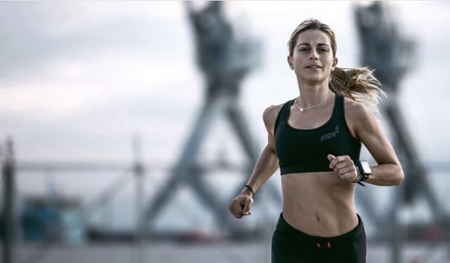 Όταν η αδικοχαμένη Δήμητρα Ιορδανίδου έτρεξε στο Lamia Night Run