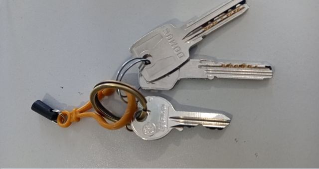 Βρέθηκαν τα κλειδιά της φωτογραφίας...