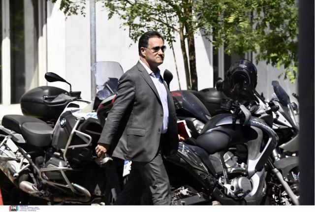 Άδωνις Γεωργιάδης: Στα 10.500 ευρώ αυξάνεται το πρόστιμο της υποδηλωμένης εργασίας