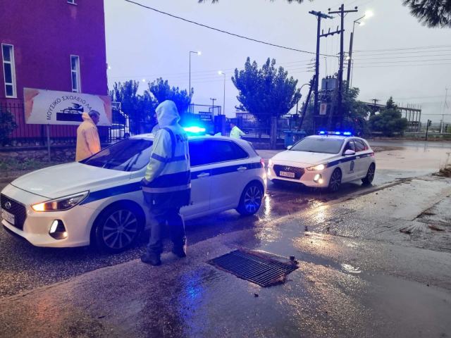 Παρέμβαση στο Μουσικό Σχολείο για τη διευθέτηση των νερών της βροχής (ΒΙΝΤΕΟ)