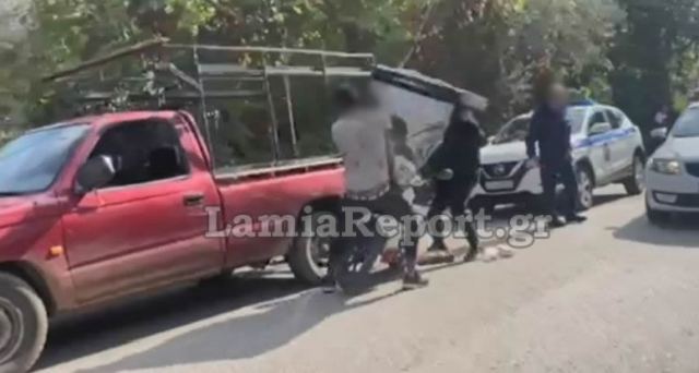 Λαμία: Τροχαίο με ντελιβερά - ΒΙΝΤΕΟ