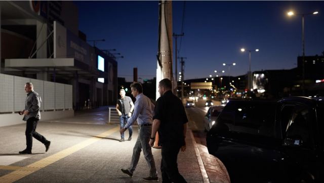 Στο Συντονιστικό Κέντρο Επιχειρήσεων της Πολιτικής Προστασίας μεταβαίνει ο Κυριάκος Μητσοτάκης