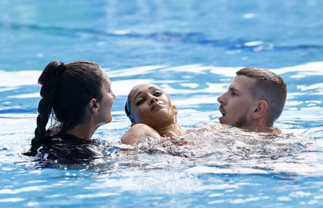 Η εξομολόγηση της Φουέντες μετά τη συγκλονιστική διάσωση της Άλβαρεζ: «Δεν είμαστε Μπάρμπι, αλλά υπερήρωες»