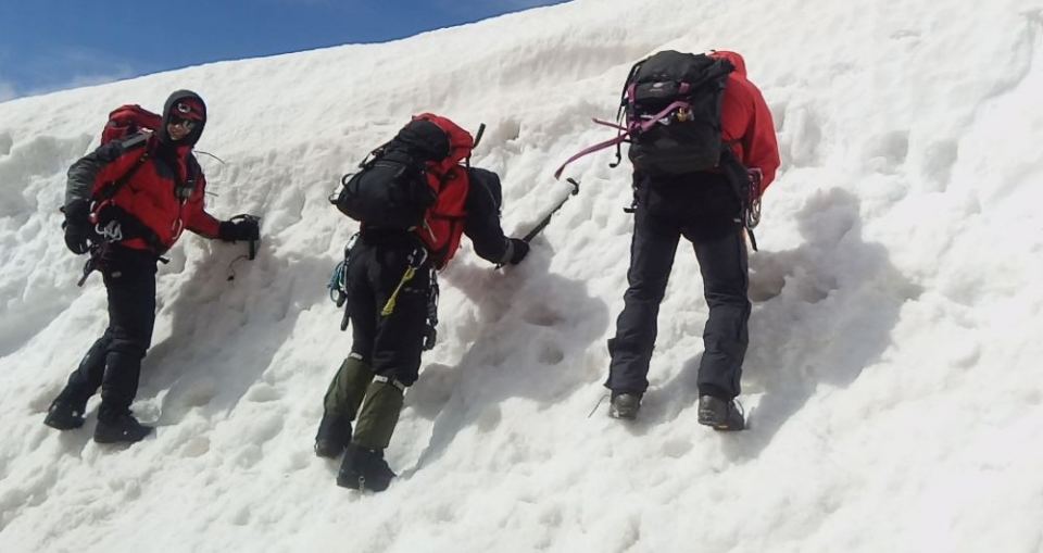Η 7η ΕΜΑΚ στα χιονισμένα βουνά της Ευρυτανίας (ΒΙΝΤΕΟ - ΦΩΤΟ)
