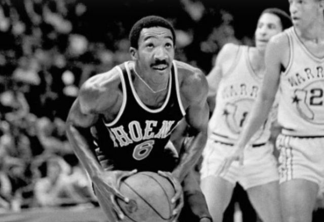 NBA: Πέθανε ο θρύλος των Φοίνιξ Σανς Ουόλτερ Ντέιβις