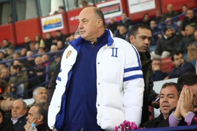 Σε αργία και επίσημα ο δήμαρχος Αχιλλέας Μπέος