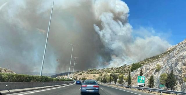 Πυρκαγιά στην Ελευσίνα