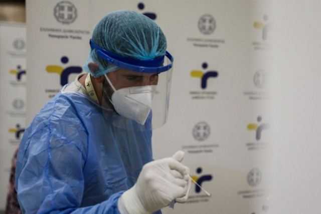 Κορωνοϊός: 28.933 κρούσματα σήμερα – Στους 351 οι διασωληνωμένοι, 49 νέοι θάνατοι