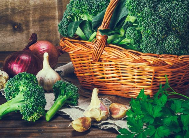Οι καλύτερες αντικαρκινικές τροφές και που συμβάλλει η κάθε μία