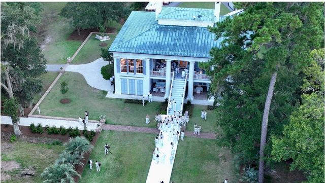 Τζένιφερ Λόπεζ και Μπεν Άφλεκ: Παντρεύτηκαν και με θρησκευτικό γάμο