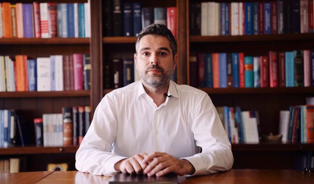 Για ισχυρή προοδευτική εκπροσώπηση της Φθιώτιδας στη Βουλή καλεί ο Γιάννης Σαρακιώτης