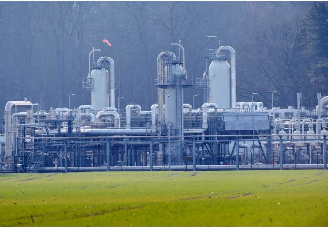 Η Ρωσία κόβει εντελώς το φυσικό αέριο μέσω Πολωνίας – «Θα πάρουμε από αλλού» απαντάει η Γερμανία