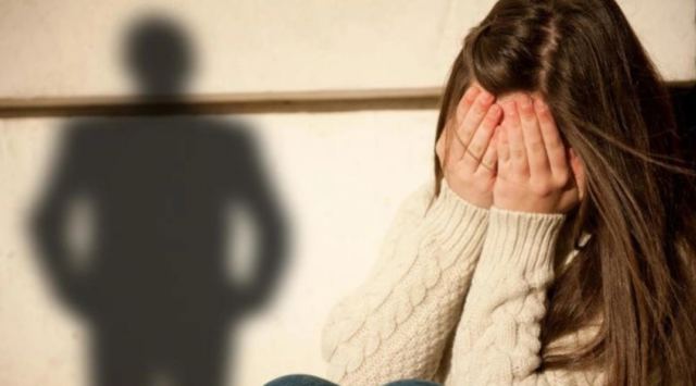 Την απήγαγε, την ξυλοκόπησε δημόσια, όμως αυτή... δεν τον εγκαταλείπει