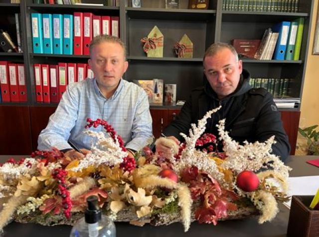 Δήμος Μακρακώμης: Συμβάσεις έργων σε Σπερχειάδα και Καστρί