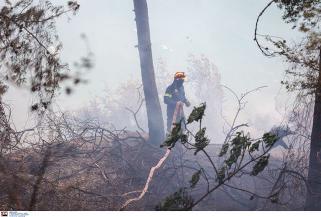 Έκτακτη σύσκεψη του Συντονιστικού Οργάνου Πολιτικής Προστασίας μετά τις πολλές ταυτόχρονες φωτιές