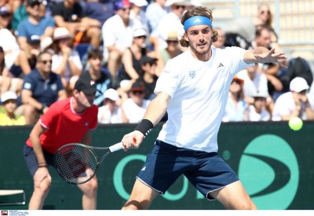 Ο Στέφανος Τσιτσιπάς ξεκίνησε προετοιμασία στην Αθήνα για το Davis Cup