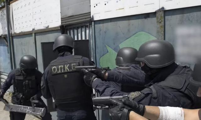 Επιχείρηση της αστυνομίας και συλλήψεις 35 ατόμων για κλοπές χαλκού σε Φθιώτιδα και αλλού