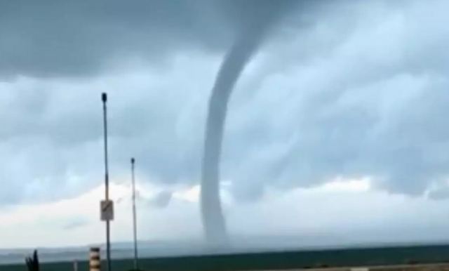 Ιταλία: Πλημμύρες και κατολισθήσεις στο Κόμο - Ανεμοστρόβιλοι στη Βερόνα