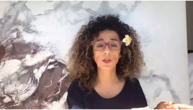 Ιράν – Αυτοεξόριστη δημοσιογράφος αποκαλύπτει: «Οι γυναίκες σκοτώνονται επειδή διεκδικούν την ελευθερία τους»